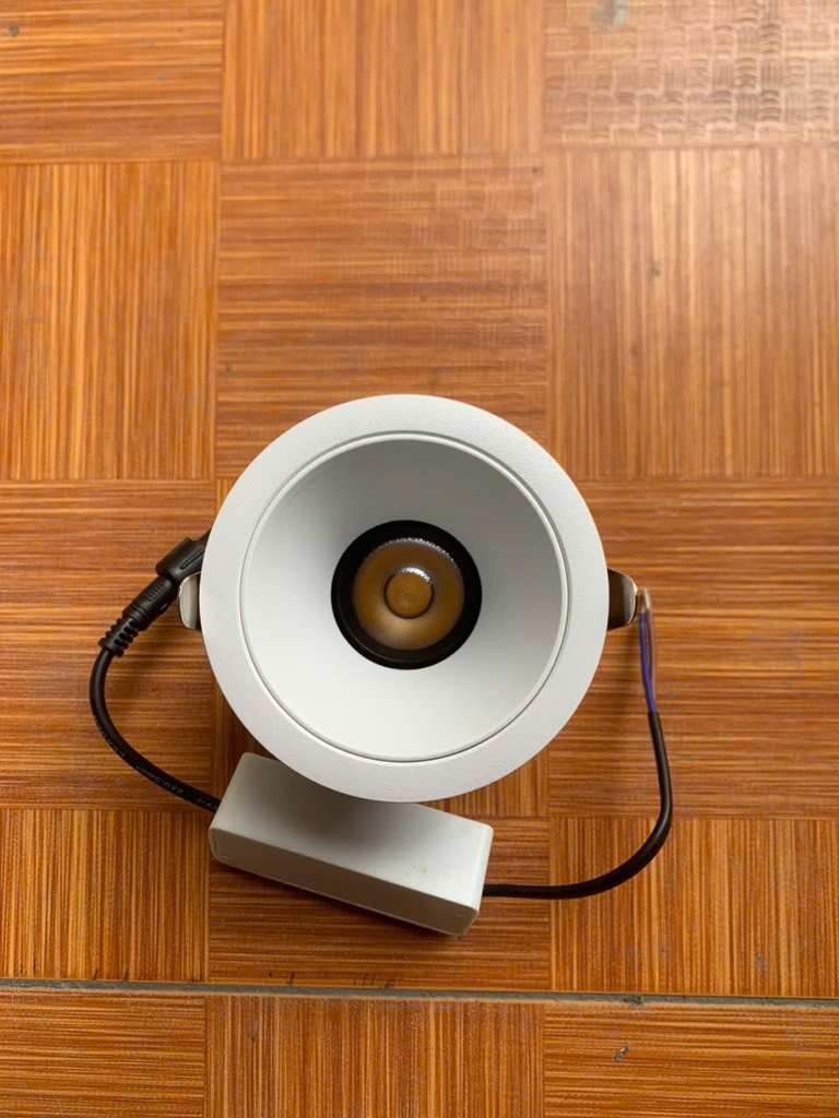 Đèn âm trần chỉnh góc 7W GSLighting ánh sáng trắng/vàng/trung tính (GSATCG7-N)