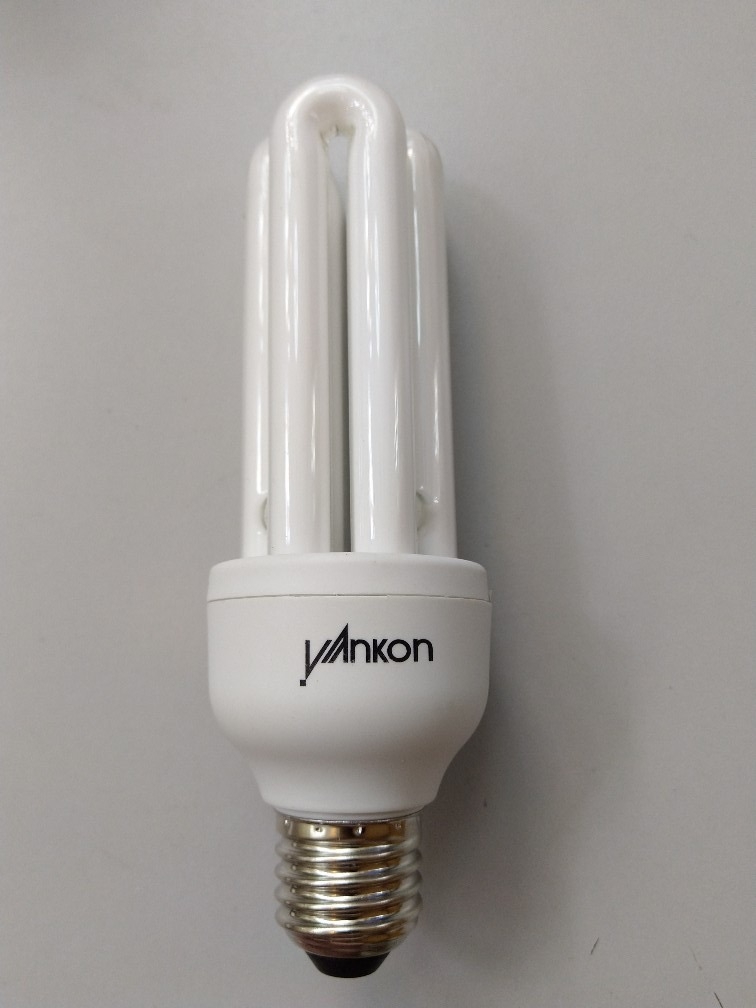 Bóng đèn compact 15W Yankon ánh sáng trắng