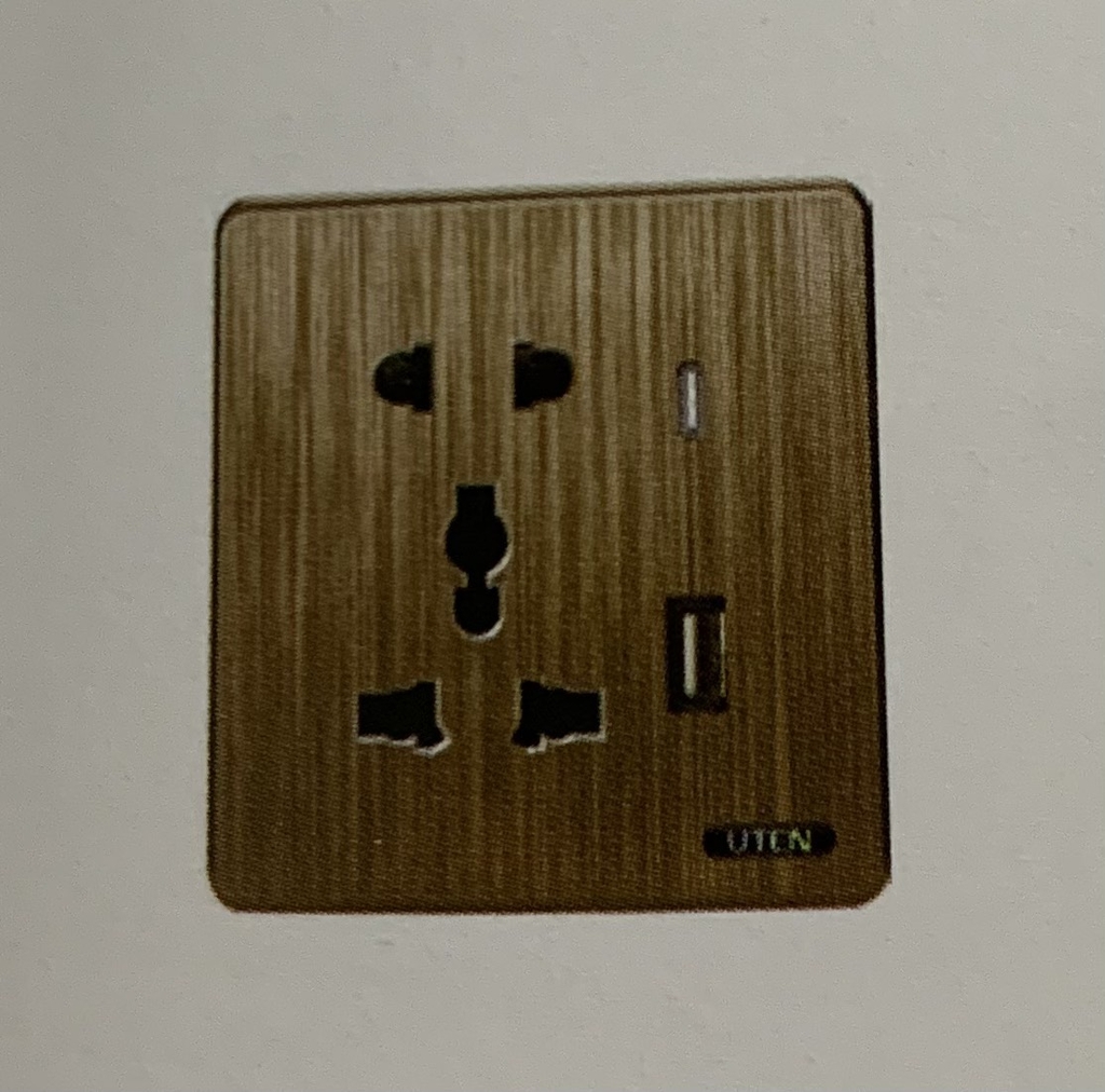 Bộ ổ cắm 5 chấu đa năng và 2 cổng USB type A+C S400 Uten (S400-SZ12Z13/N USB)