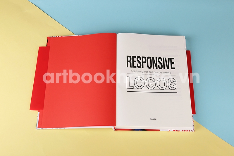 Responsive Logos