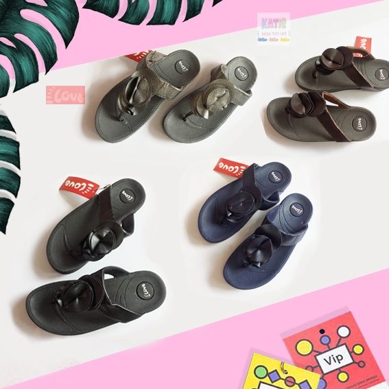 Dép kiểu nữ Feetlove cao cấp cao 3 cm - Dép kẹp nâu đính bông