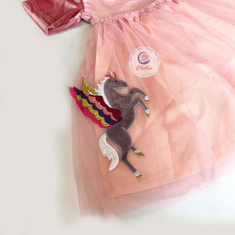 Đầm công chúa bé gái vải nhung xòe thêu ngựa Pony màu hồng nhạt
