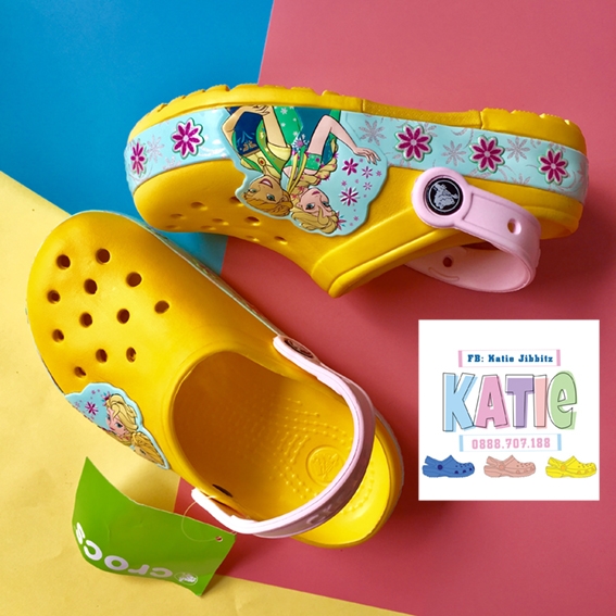 Dép sục cá sấu Crocs cho bé Elsa Anna có ĐÈN màu vàng