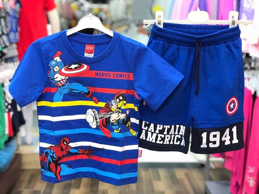 Quần short thun bé trai Captain America màu xanh