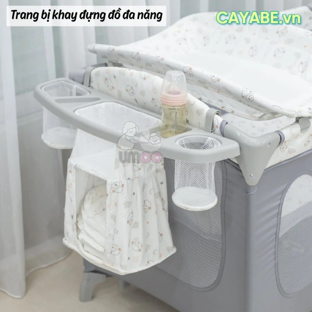 Nôi cũi vải cho bé gấp gọn Umoo UM-08108 hình cừu con đa năng - hạ thành 3 mức làm nôi cạnh giường, bập bênh, có bánh xe