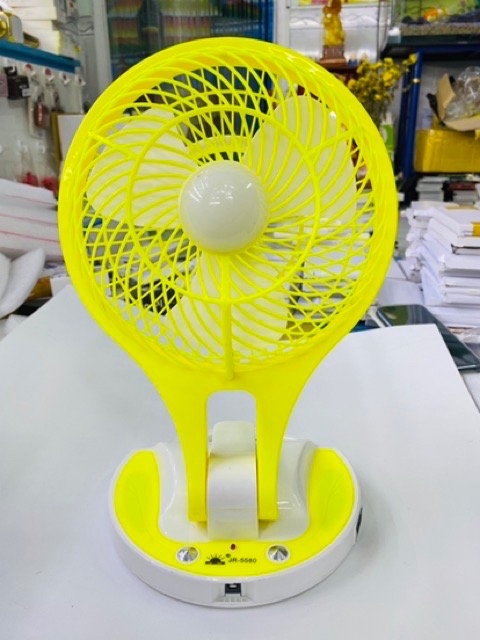 Quạt sạc tích điện kiêm đèn led gấp gọn