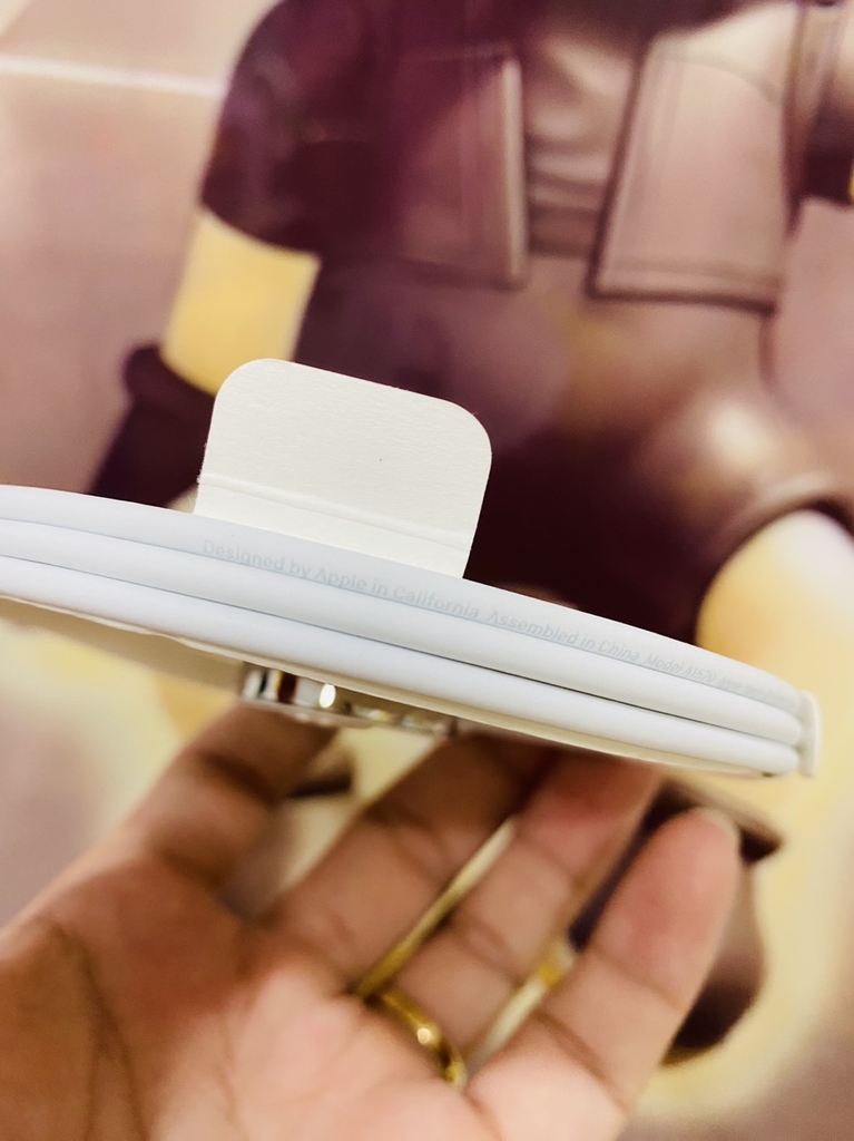 Sạc Apple Watch chính hãng Apple đế thép