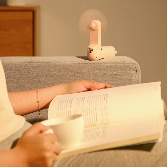 Quạt mini cầm tay đa năng Bear