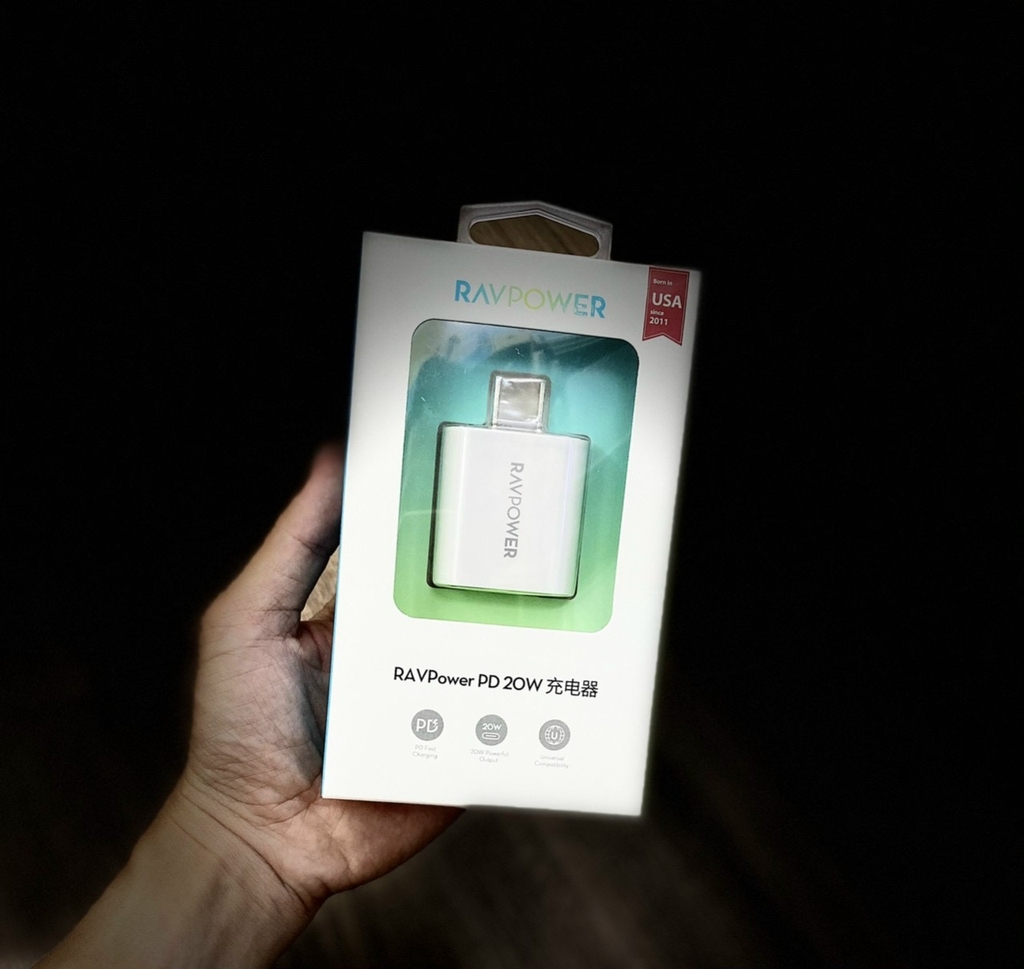 Củ sạc nhanh Ravpower 20W PD cho iphone 12 series