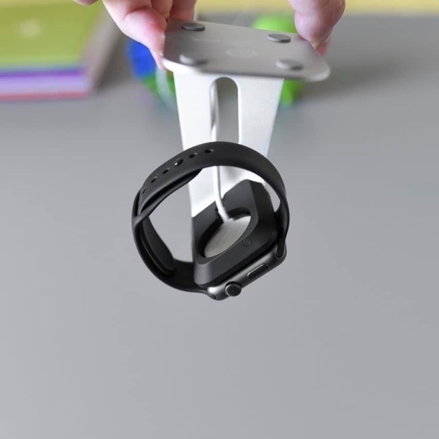 Giá đỡ Apple Watch