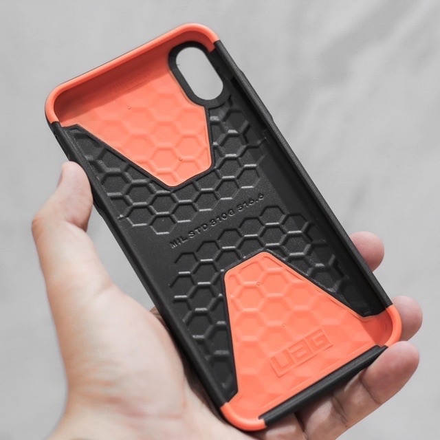 Case UAG CIVILIAN dành cho iPhone