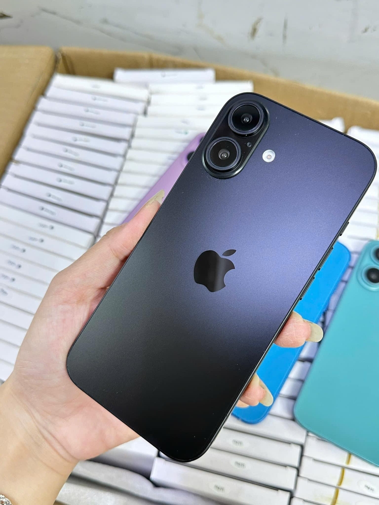 Mô hình iPhone 16, 16 Plus, 16 Pro, 16 Pro Max