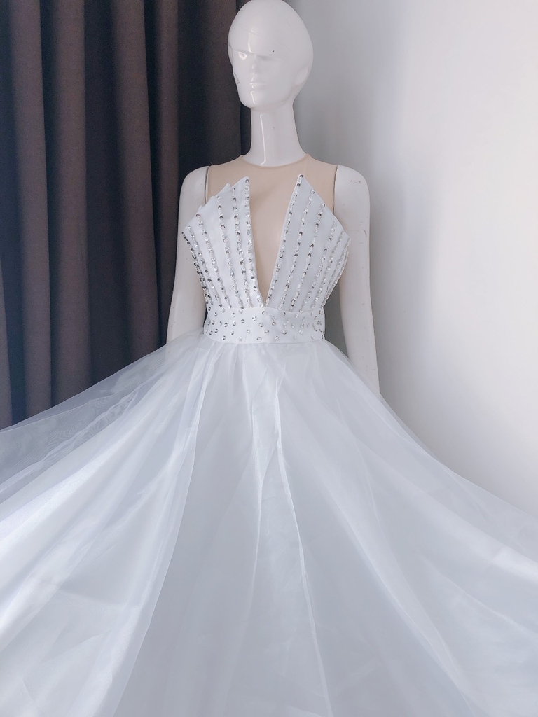 Những mẫu váy phù dâu đẹp trong mùa cưới 2019 - Sansan Bridal
