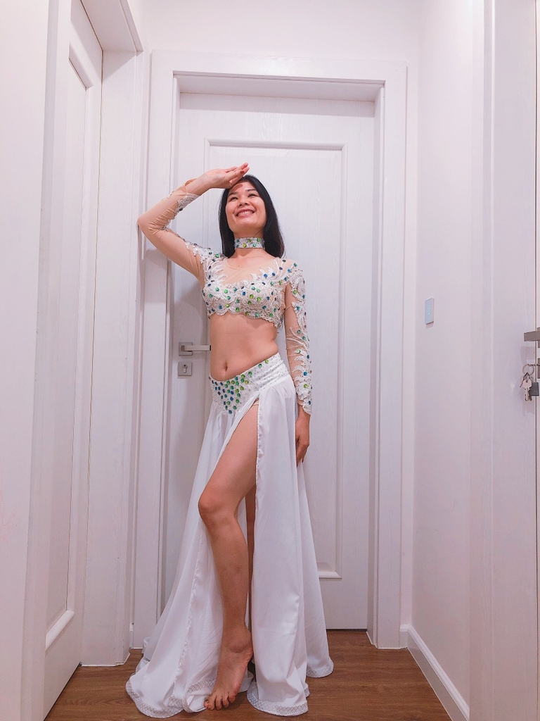 Áo Đầm Công Chúa Elsa HCM - bán đồ belly dance ở tphcm | bán đồ belly dance  trẻ em | bán đồ diễn múa bụng | bán đồ múa ấn độ |