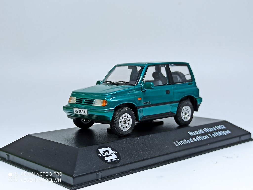 Mô hình xe Suzuki Vitara 1992 Legend Model