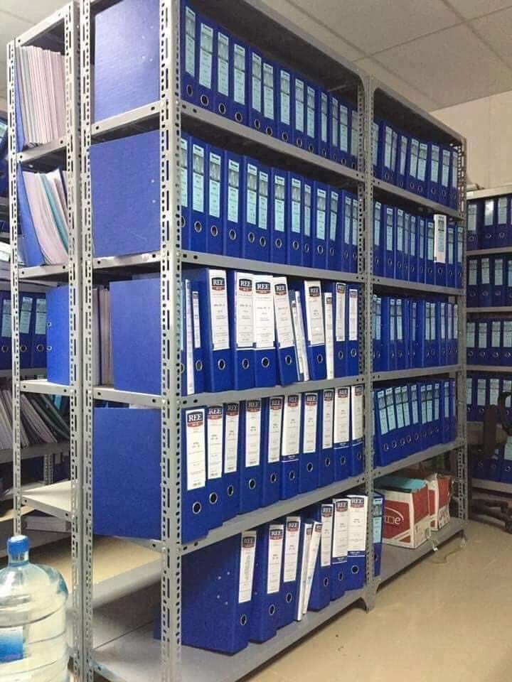 KỆ GỖ ĐỰNG TÀI LIỆU VĂN PHÒNG SANG TRỌNG BỀN ĐẸP THEO THỜI GIAN