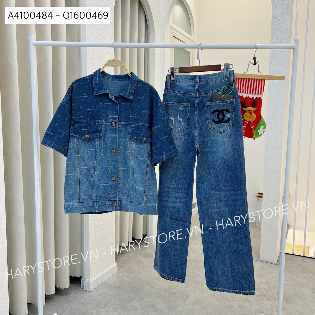 Boyfriend jeans Balenciaga Blue size 30 US in Denim  Jeans  29945155