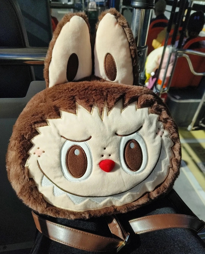 Classic Bag Series- The Monster LABUBU Big Head Backpack Classic Bag Series- The Monster LABUBU Big Head Backpack