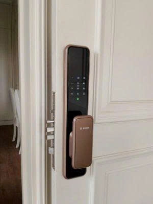 Khóa Cửa Vân Tay BOSCH EL 600-DE Gold APP WIFI