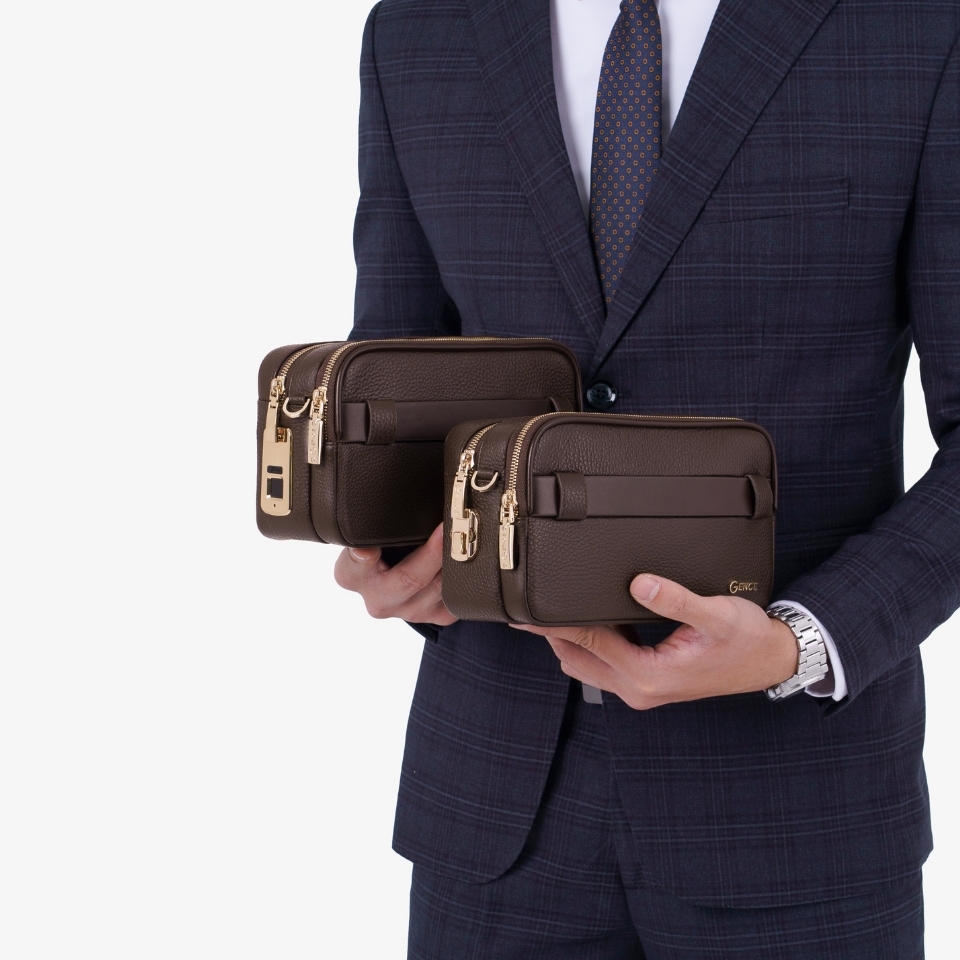 Clutch cầm tay đeo chéo da bò vân Togo cao cấp RB09