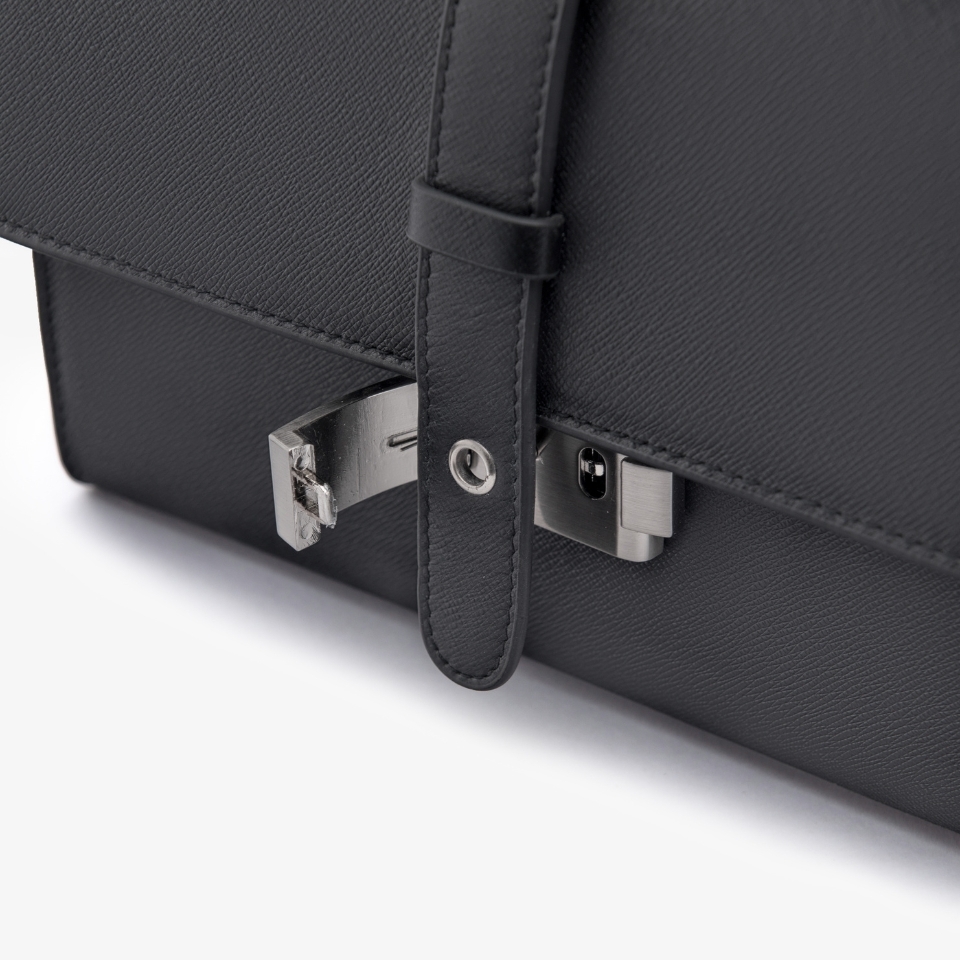 Clutch cầm tay nam da bò Taiga HT10 Màu Đen