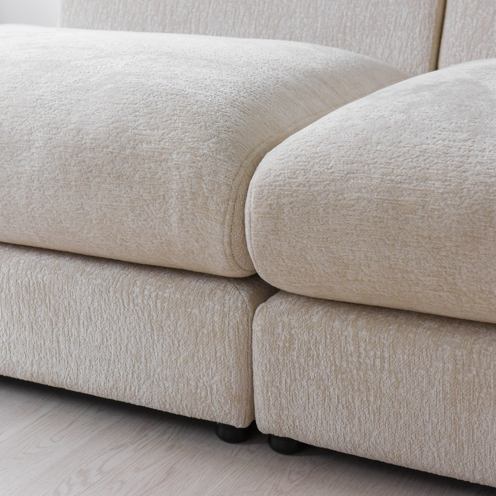 Ghế sofa Maltida gối tựa vuông