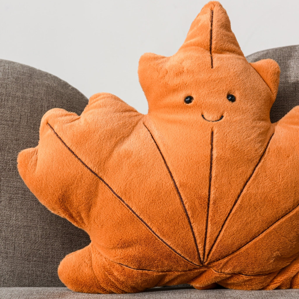 Gối trang trí Maple