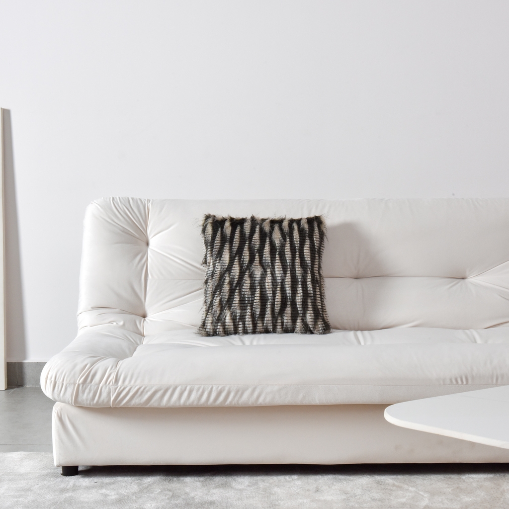 Gối trang trí Gecci 45 x 45