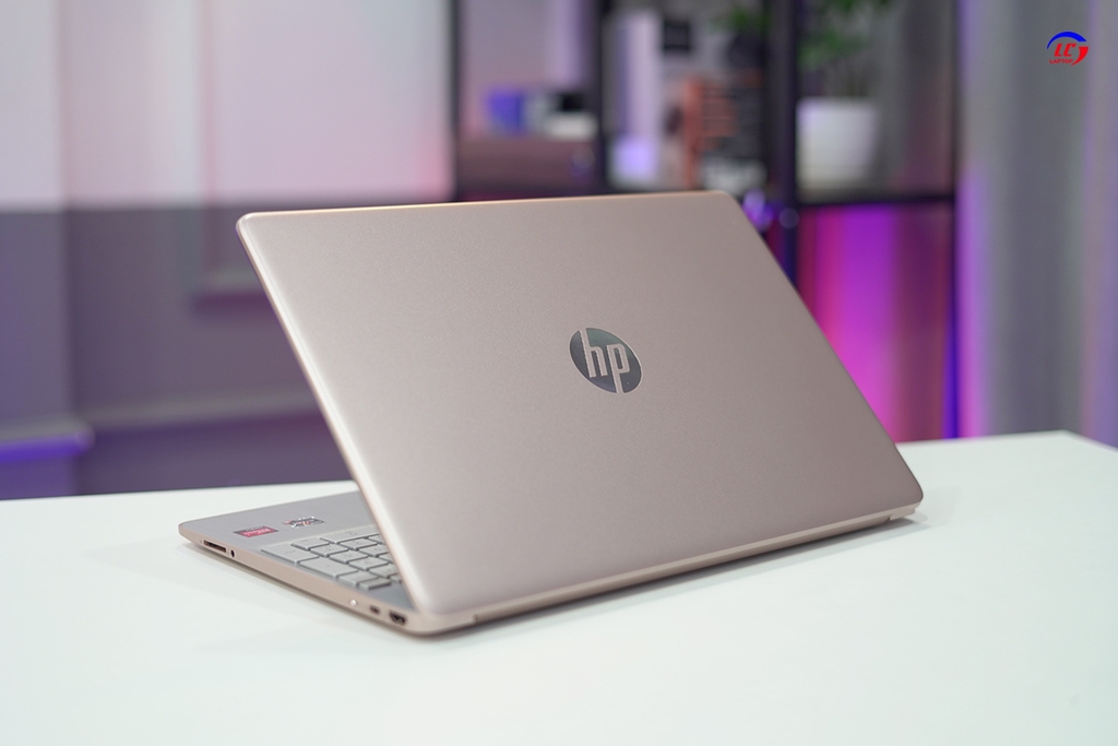 [Mới 100%] HP Laptop 15 2021- (ef2125wm), màu Hồng Rose Gold {Ryzen R5-5500U, RAM 8G, SSD 256G, VGA RX Vega 7, màn 15.6 inch Full HD}, Siêu phẩm mỏng nhẹ, chip 12 luồng cực mạnh, lập trình, chạy ads, đa nhiệm mượt mà