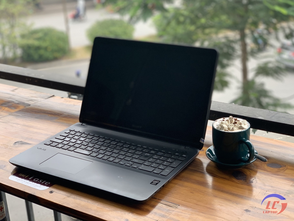 SONY SVF15N1A1J i7 4500U 16GB 新品SSD1TB Sony VAIO VJS151