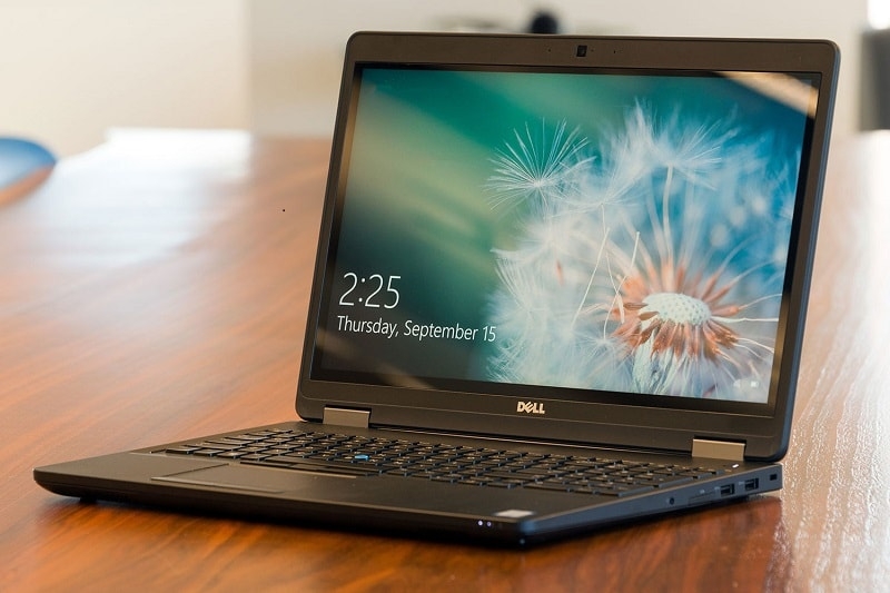 Dell Precision 3510 (i7 6820HQ, 8G, 256G, AMD W5130M, FHD) | Laptop Game Dell Precision 3510 (i7 6820HQ, 8G, 256G, AMD W5130M, FHD) | Laptop Game