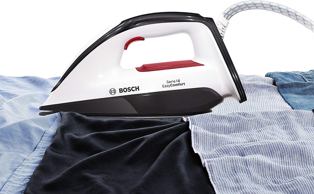 Bàn là hơi nước Bosch TDS4070