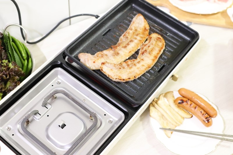 Bếp lẩu nướng đa năng Dupan Domus DG-2006HY 2 in 1