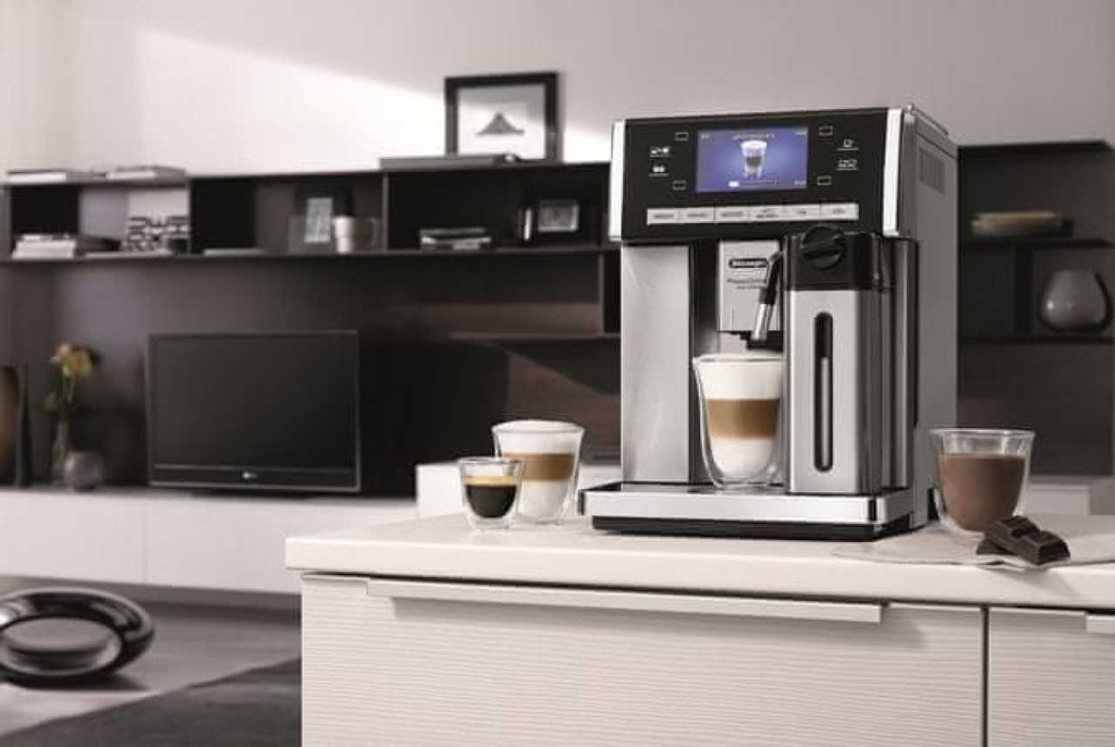Máy pha cà phê tự động De'Longhi ESAM 6900