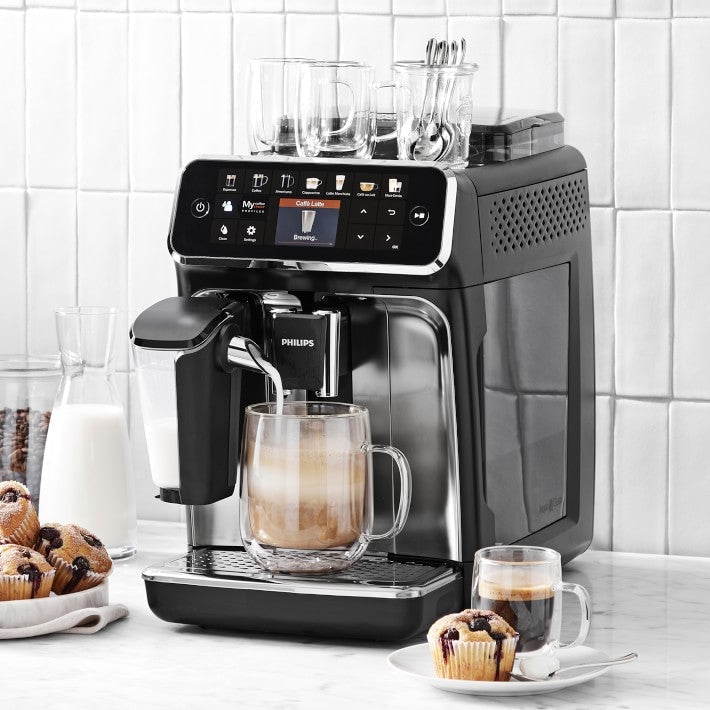 Máy pha café tự động Philips Series 5500 - Made in Romania