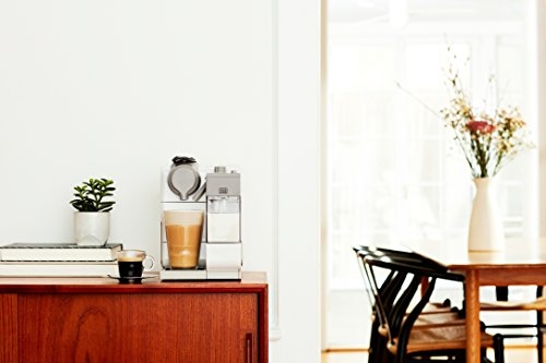 Máy pha Cafe Nespresso Lattissima Touch EN560.B