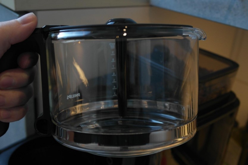 Máy pha cà phê Philips Grind và Brew HD7768/90