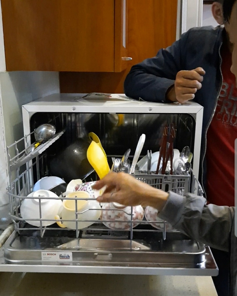 Máy rửa bát mini độc lập Bosch SKS62E22EU