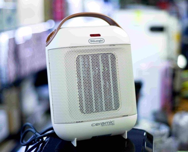 Máy Sưởi Gốm De'Longhi HFX30C18