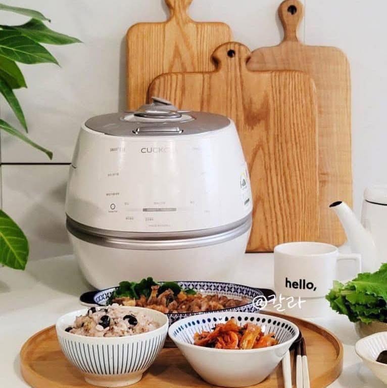 Nồi cơm điện cao tần Cuckoo CRP-DHAS069FW, Dung tích 1.08L, Lòng nồi Inox