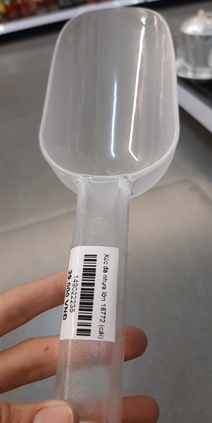 Xuc-da-nhua-16772-lon