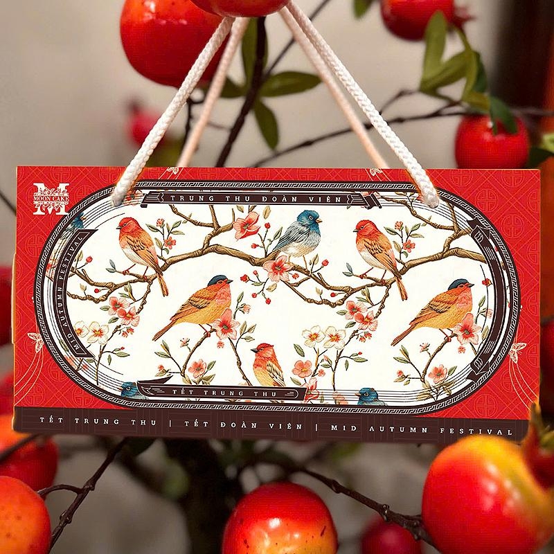 Hộp đựng bánh trung thu 2 bánh có quai xách, màu đỏ chủ đạo