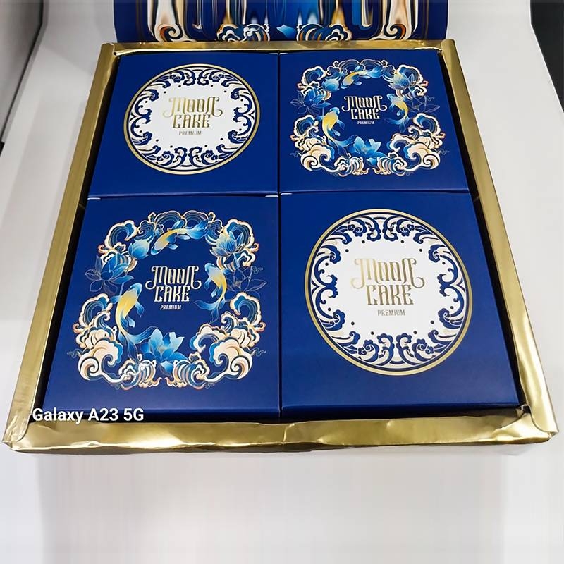 Chi tiết các hộp con bên trong hộp trung thu 4 bánh Lam Liên Ngư