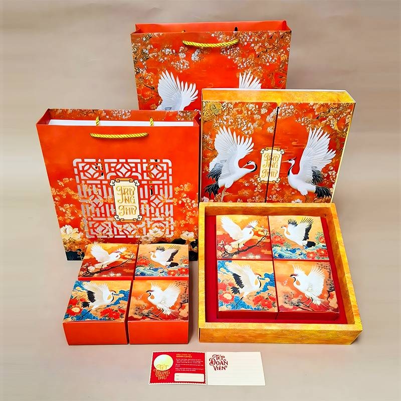 Hộp đựng bánh trung thu 4 bánh cao cấp, tinh xảo