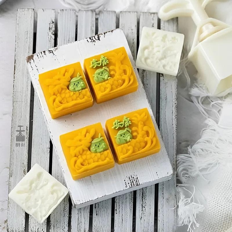 Khuôn bánh trung thu rồng vuông 50gr