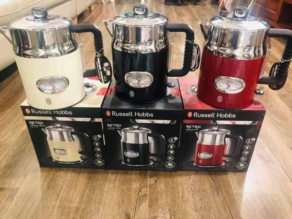 Ấm siêu tốc Russell Hobbs Retro