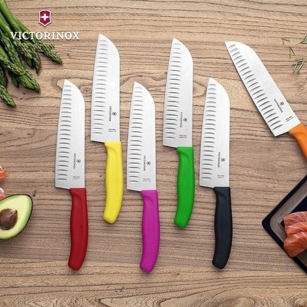 Dao thái Victorinox Santoku 17cm cạnh sáo không dính - Swiss made