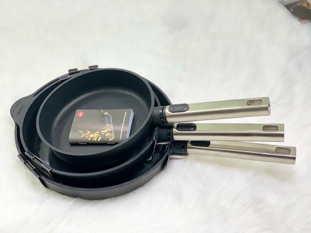 Chảo rán chống dính Woll Diamond XR Logic (Fry Pans)