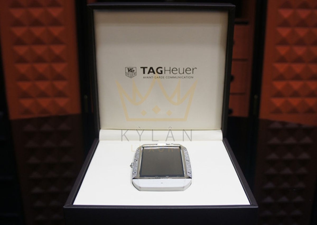 Tag Heuer Link Exclusive đính 1.007 viên kim cương