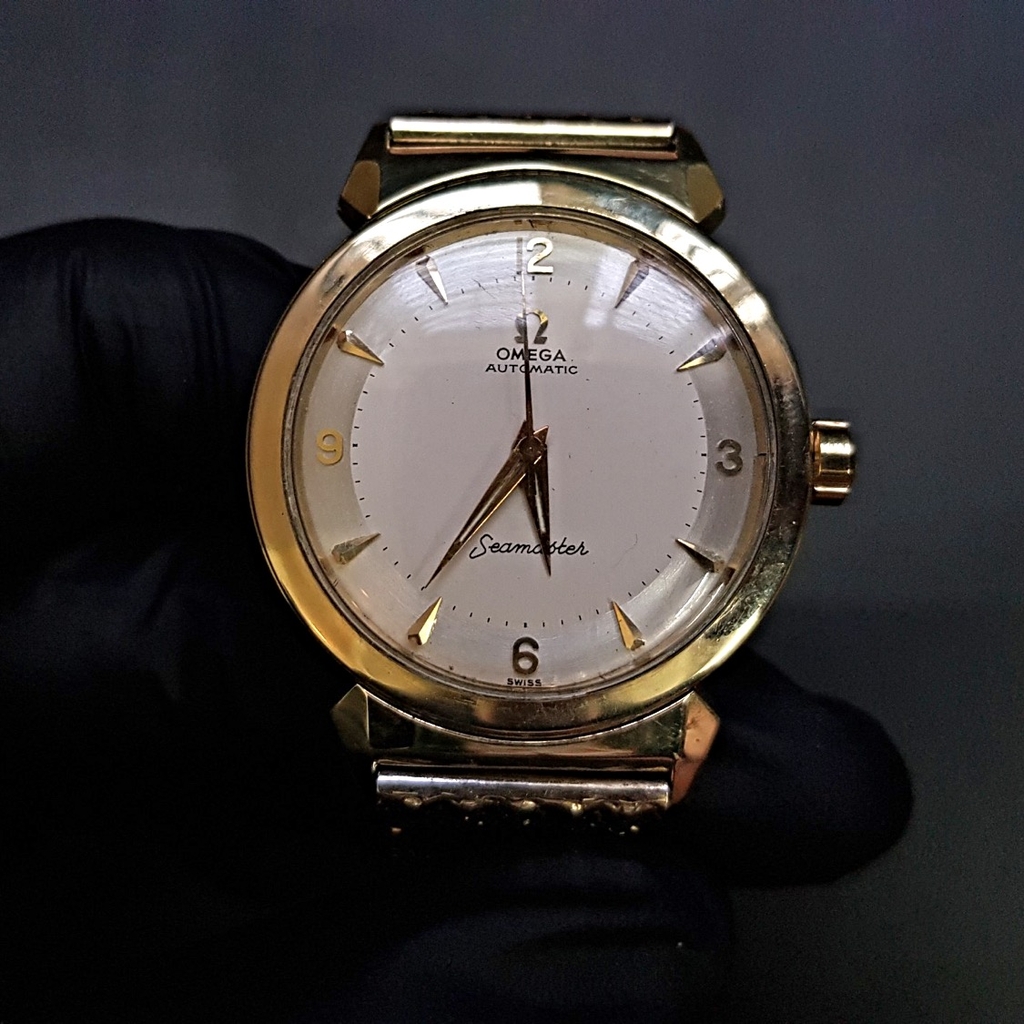 Đồng hồ Omega Seamaster mạ vàng